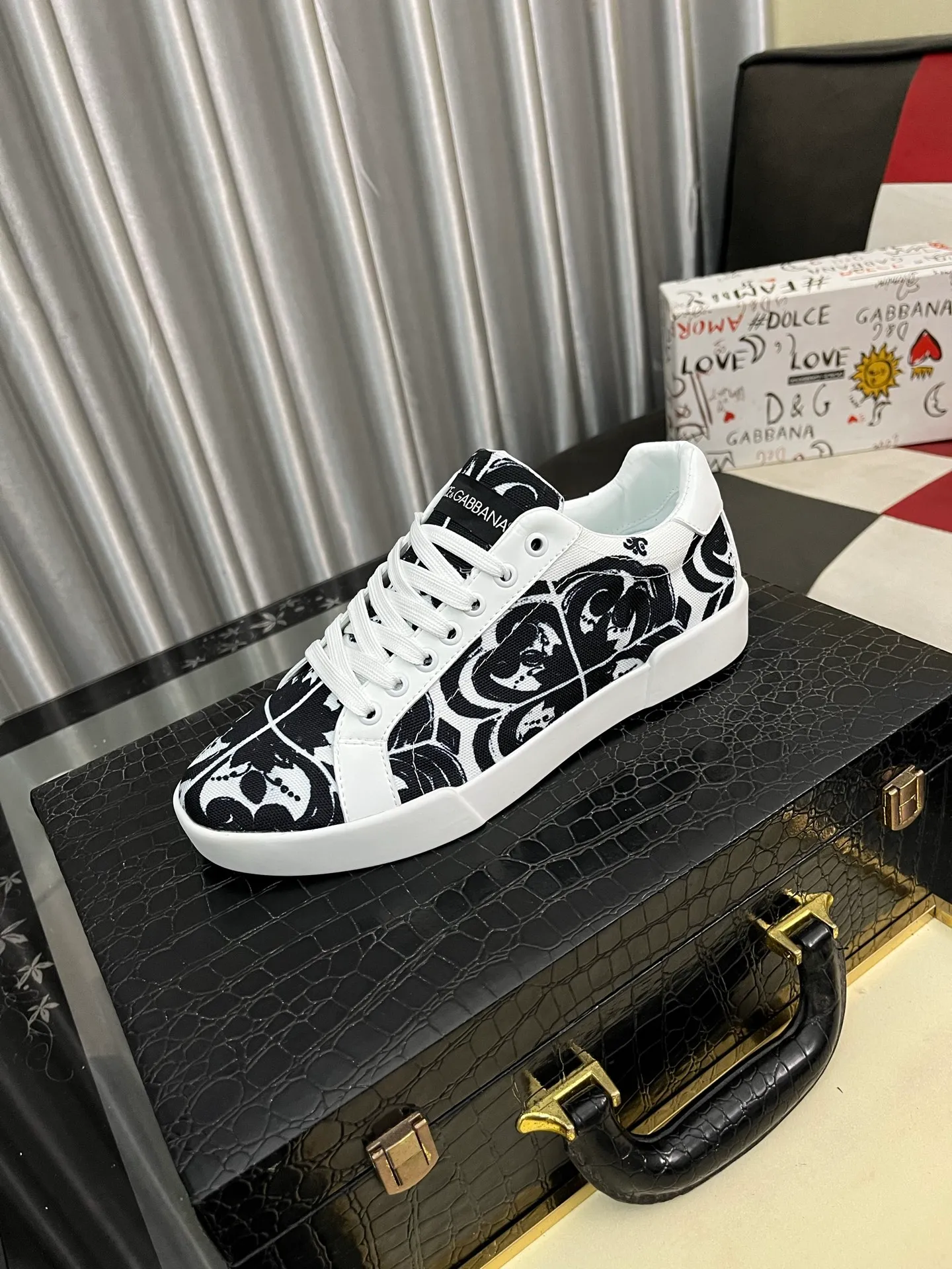 Men's men's shoes💰420⌚️⌚️【Dg～】couple casual shoes 2025z cabinet sales simultaneously 🔶Size: 35-46#️⃣ 🔷5 colors🔜The upper is made of multi-material splicing ➕Towel lining, comfortable and breathable, sole: original comfortable and wear-resistant outsole, ⚠️real thing📱photographed🎬real thing is better📢📢📢